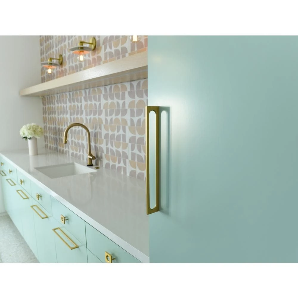 36” Panel-Ready Built-In Bottom-Freezer Refrigerator (Right-Hand Door Swing) JB36NXFXRE