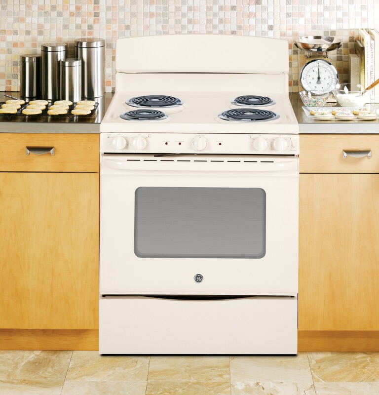 30" Free-Standing Electric Range JB450DFCC