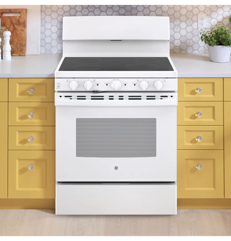 30” Free-standing Electric Radiant Smooth Cooktop Range JB480DTWW