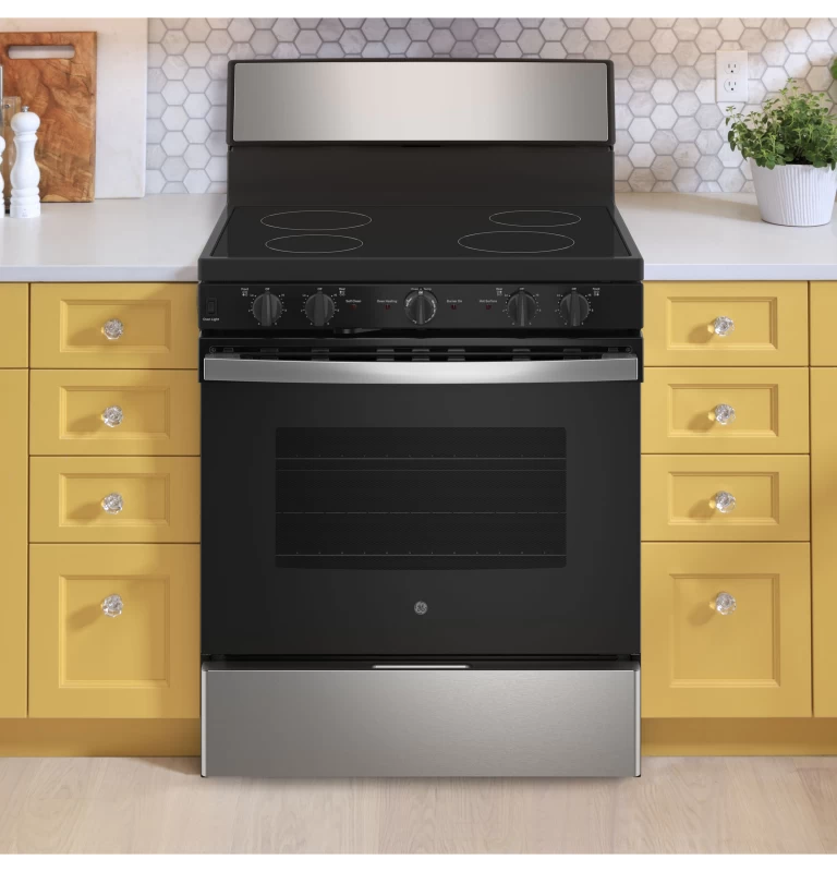 30” Free-standing Electric Radiant Smooth Cooktop Range JB480STSS