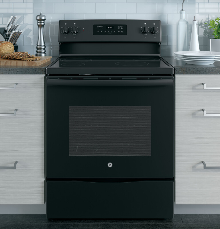 30" Free-Standing Electric Range JB625DKBB
