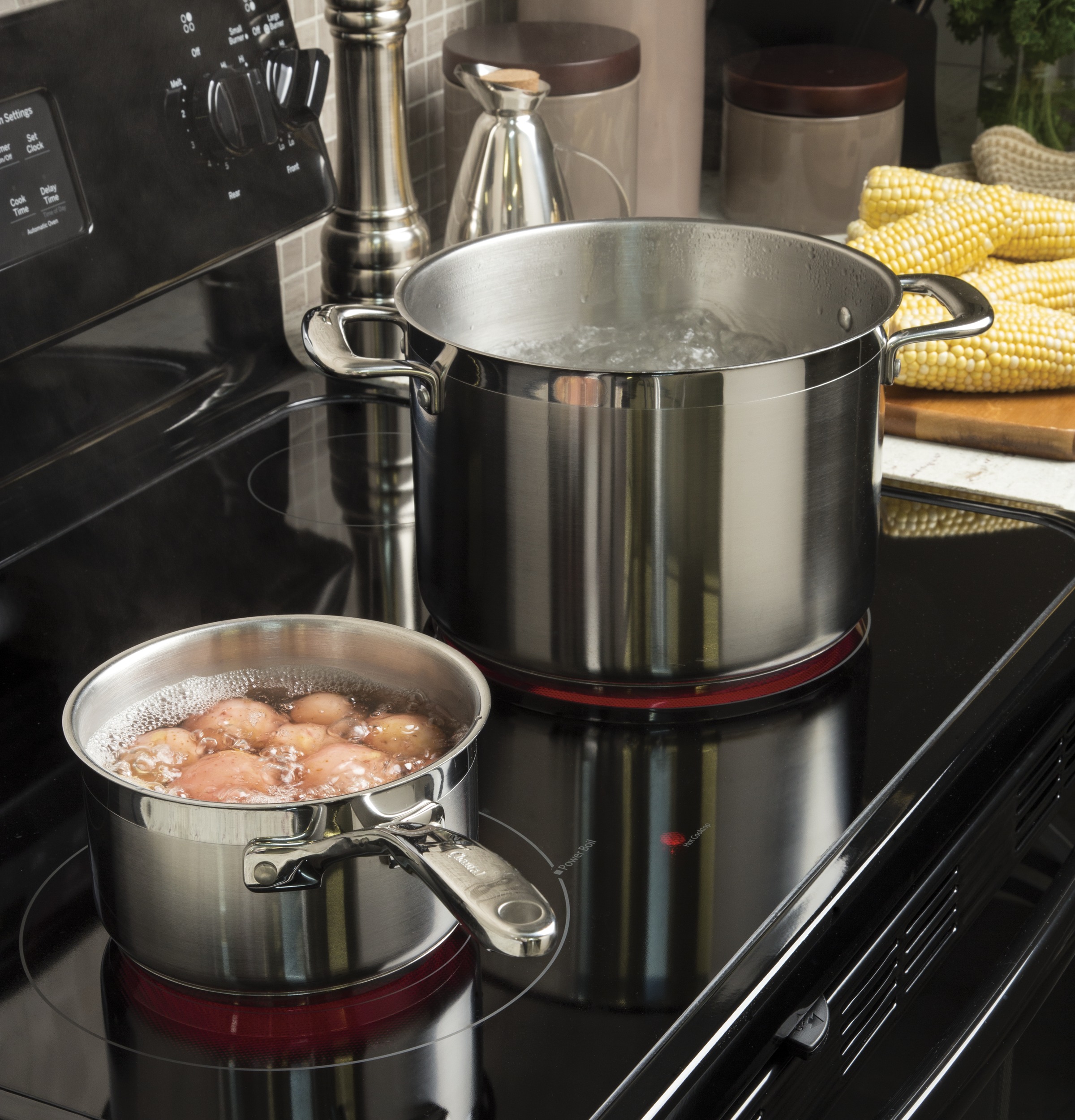 30" Free-Standing Electric Range JB645DKBB