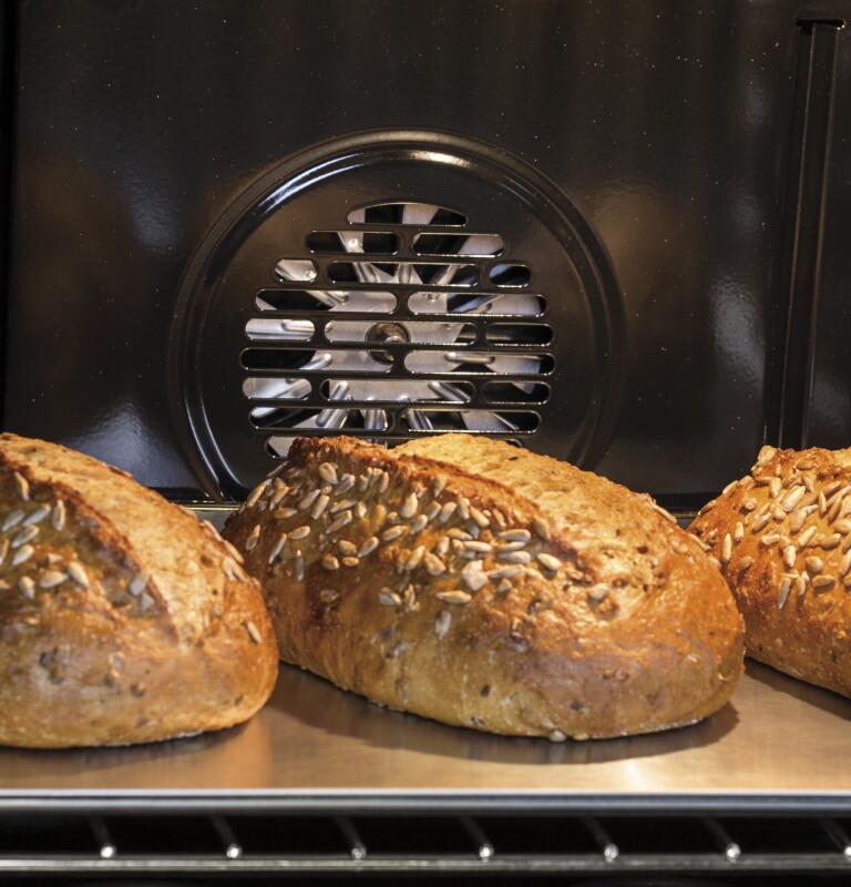 30" Free-Standing Electric Convection Range JB655SKSS