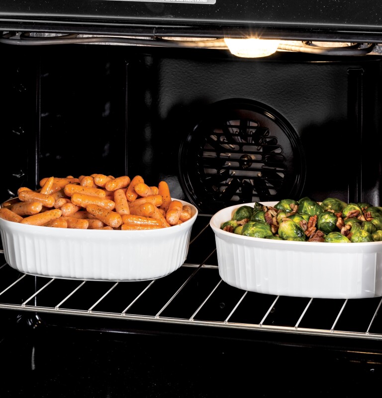 30" Free-Standing Electric Convection Range JB690DFBB