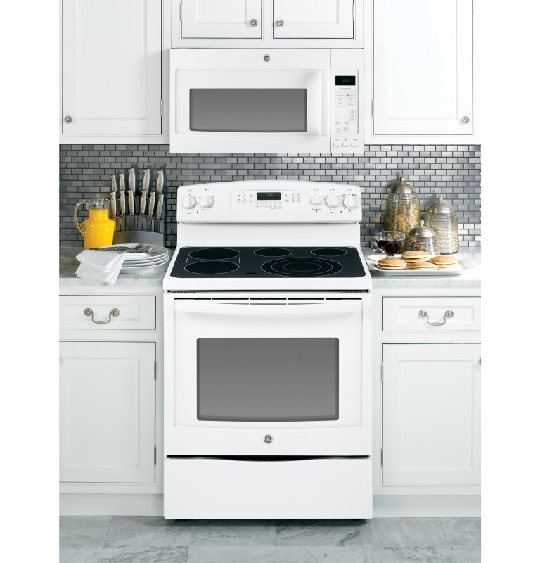 30" Free-Standing Electric Convection Range JB750DFWW