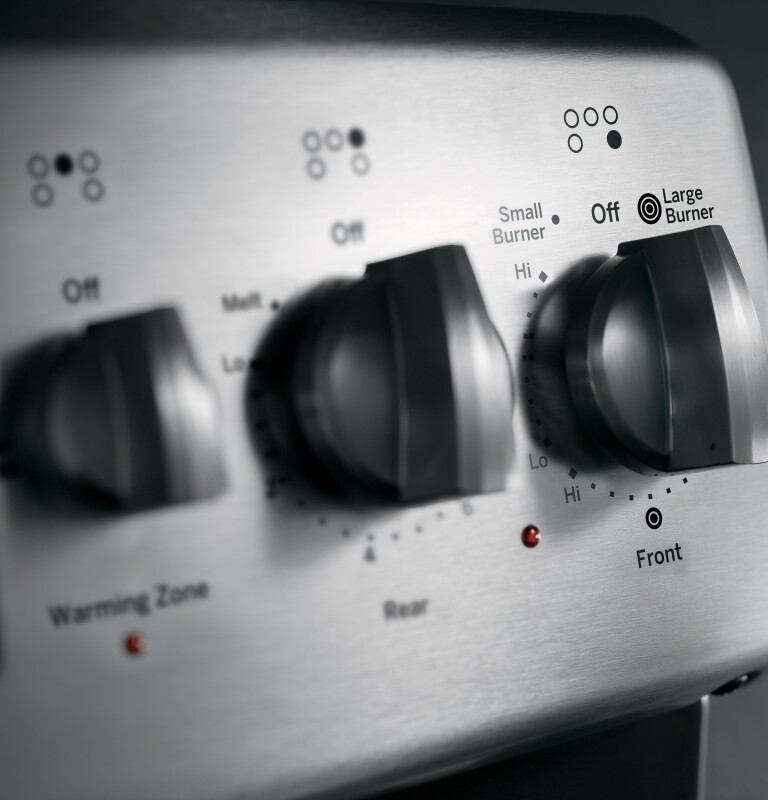 30" Free-Standing Electric Convection Range JB750SFSS