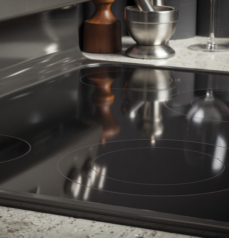 GE 30" Free-Standing Electric Double Oven Convection Range Stainless Steel JB860SJSS Picture 1