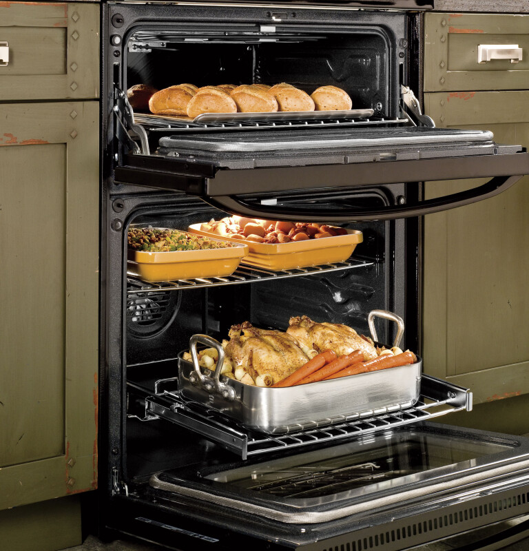 30" Free-Standing Electric Double Oven Convection Range JB870DRBB
