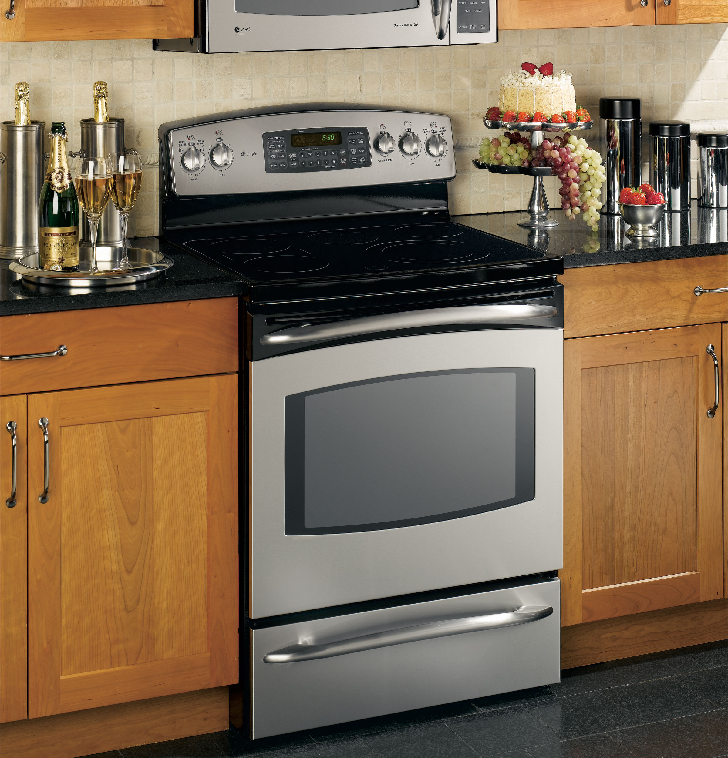 30" Free-Standing Electric Range JB910SLSS