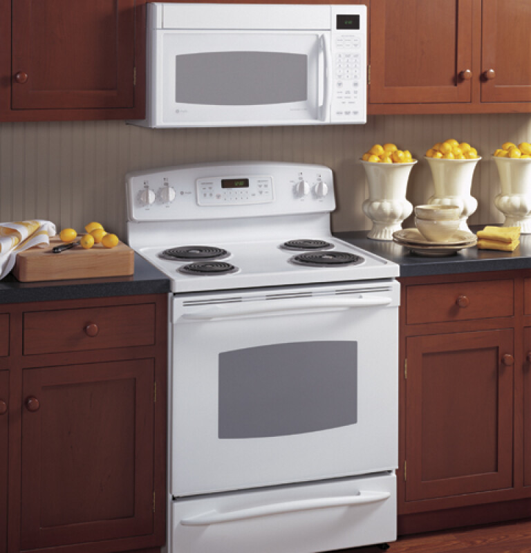 30" Free-Standing Electric Range JBP48WHWW