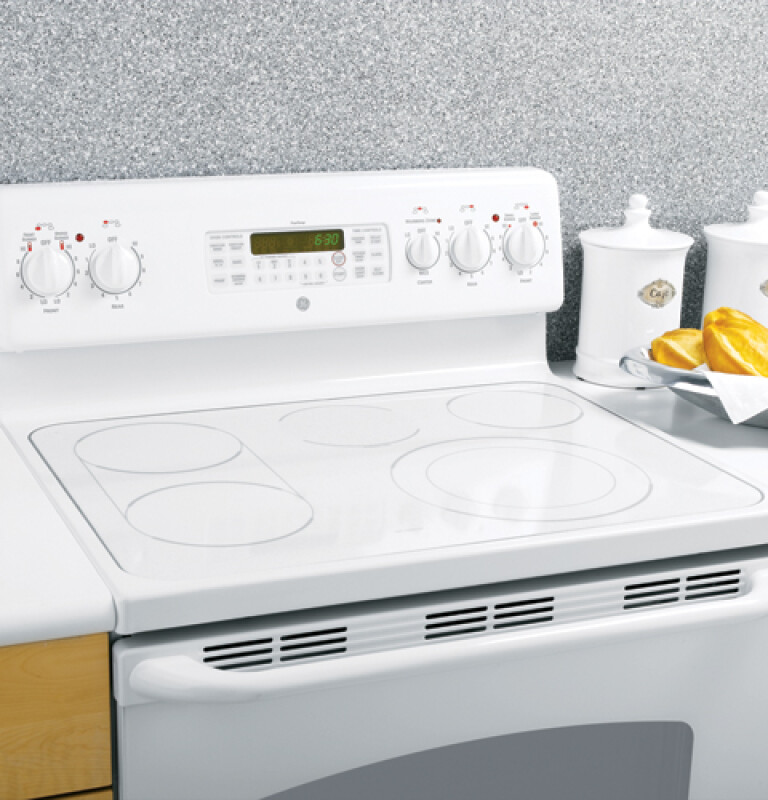 30" Free-Standing Electric Convection Range JBP84TKWW