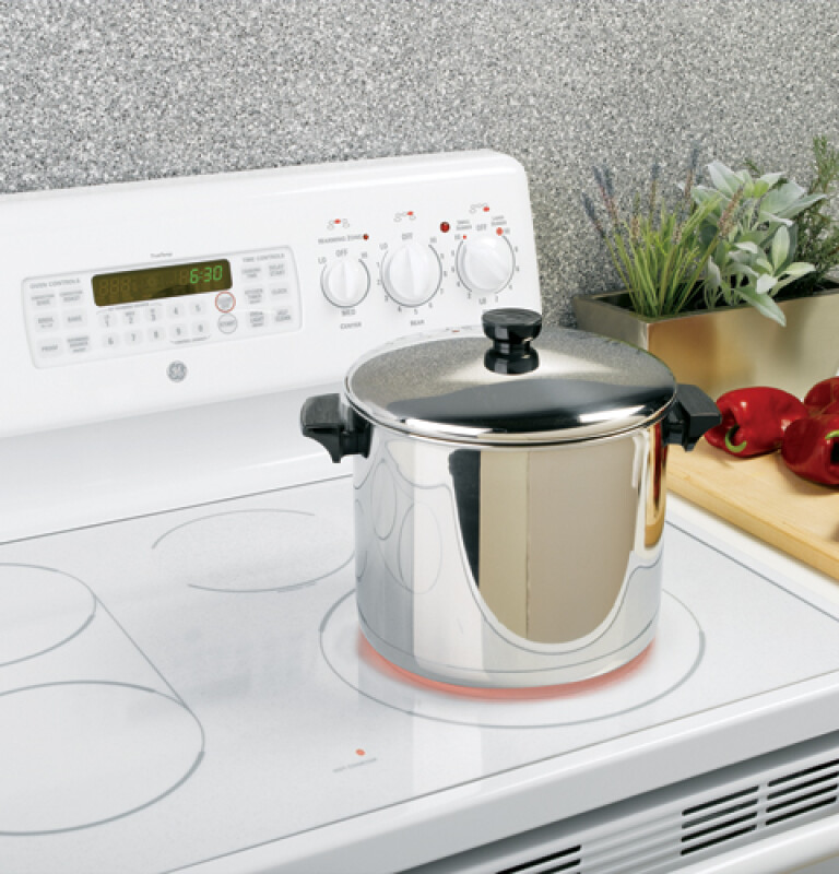 30" Free-Standing Electric Convection Range JBP84TKWW