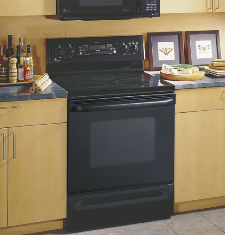 30" Free-Standing Spectra Convection Range JBP90BFBB