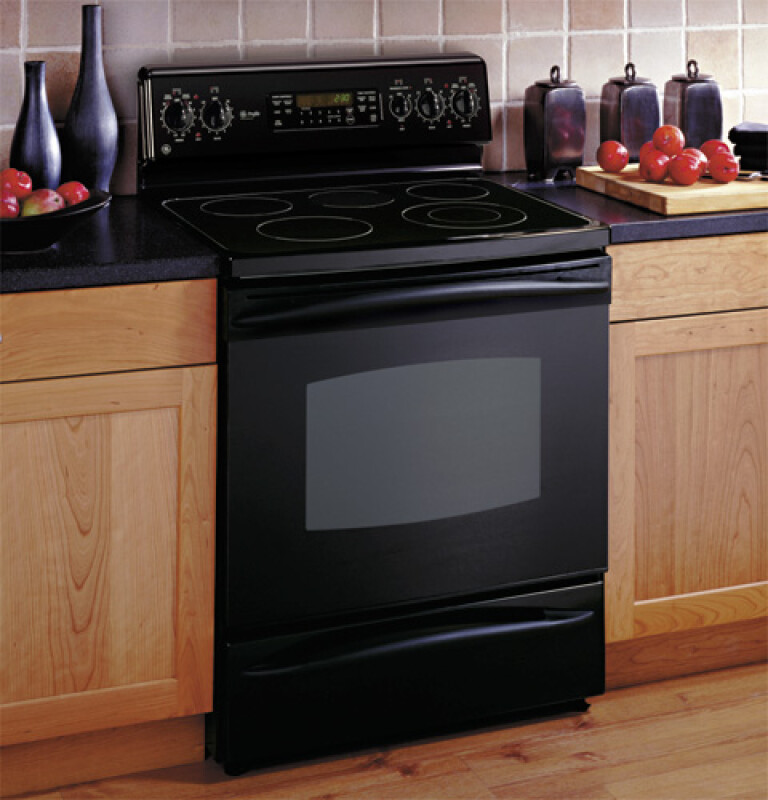 30" Free-Standing CleanDesign Electric Range JBP99BHBB