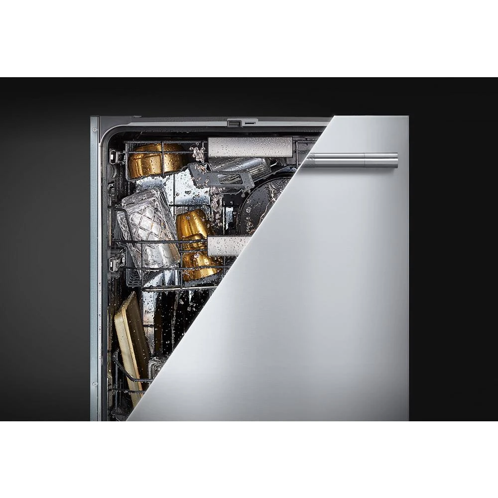 24" RISE™ Fully Integrated Dishwasher with 3rd Level Rack with Wash JDAF5924RL