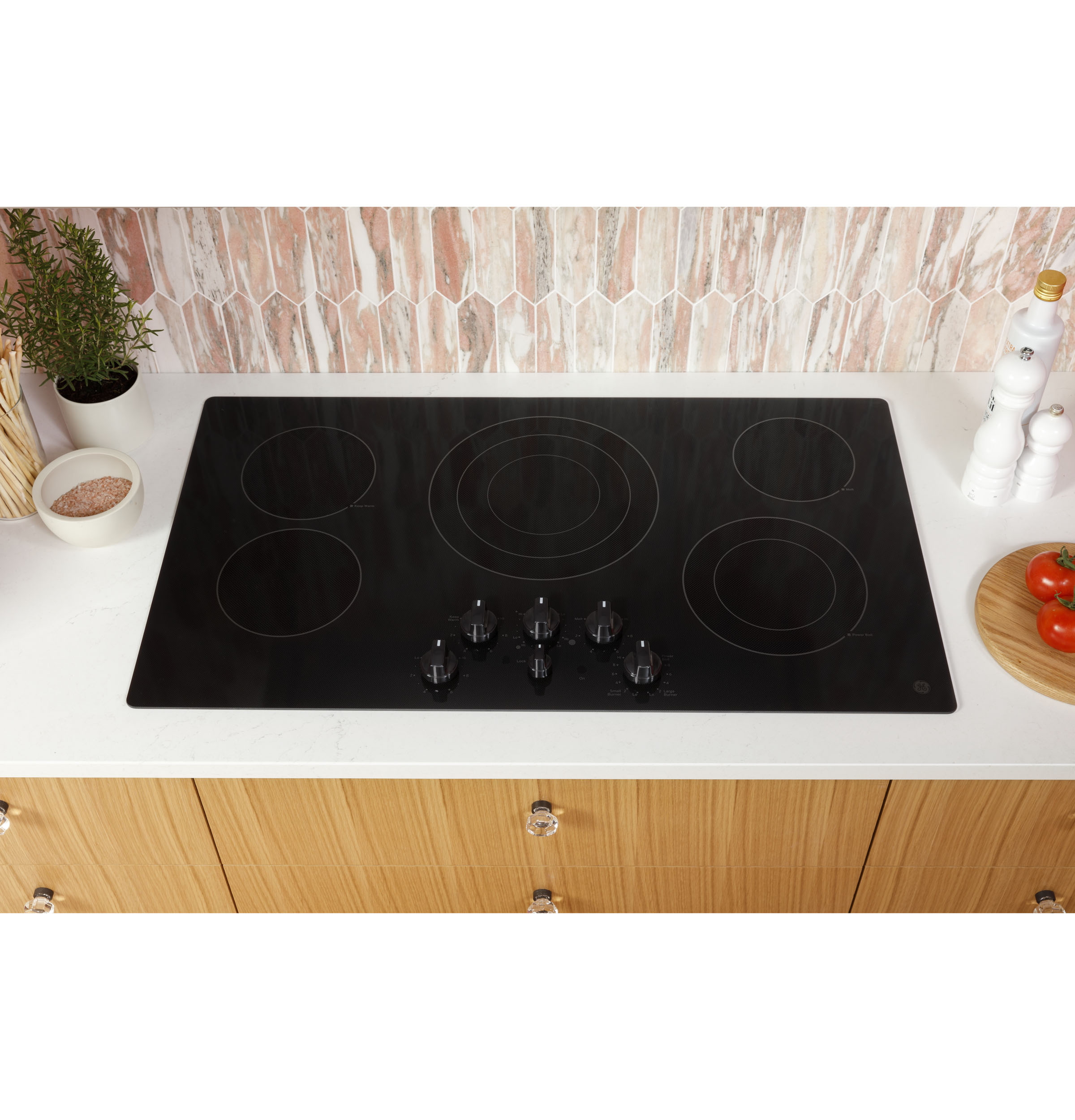 Ge® 36" Built-in Knob Control Electric Cooktop JEP5036DTBB