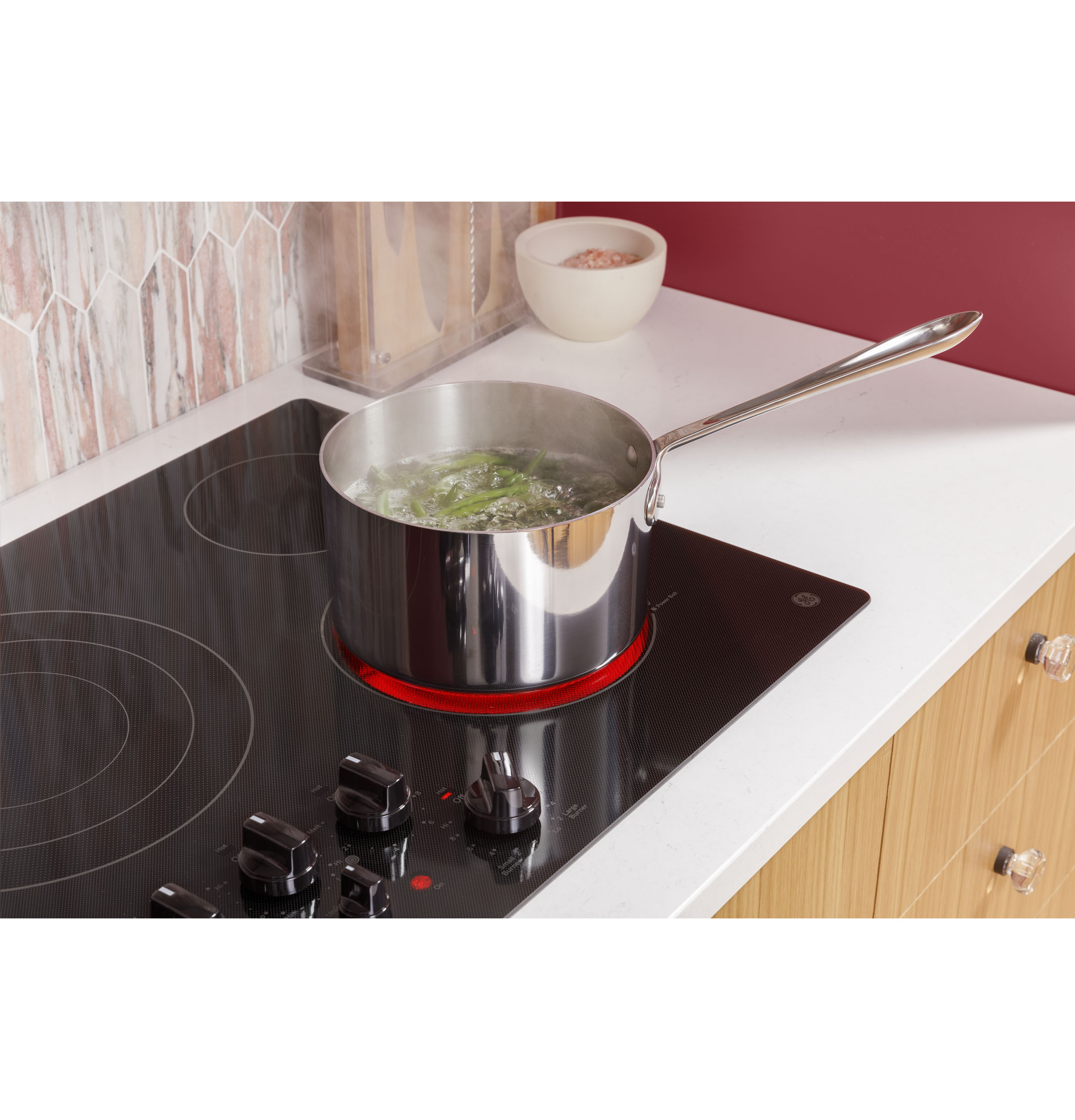 Ge® 36" Built-in Knob Control Electric Cooktop JEP5036STSS