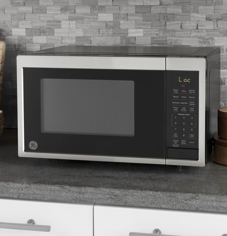 0.9 Cu. Ft. Capacity Countertop Microwave Oven JES1095SMSS