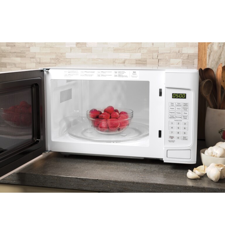 1.1 Cu. Ft. Capacity Countertop Microwave Oven JES1145DLWW