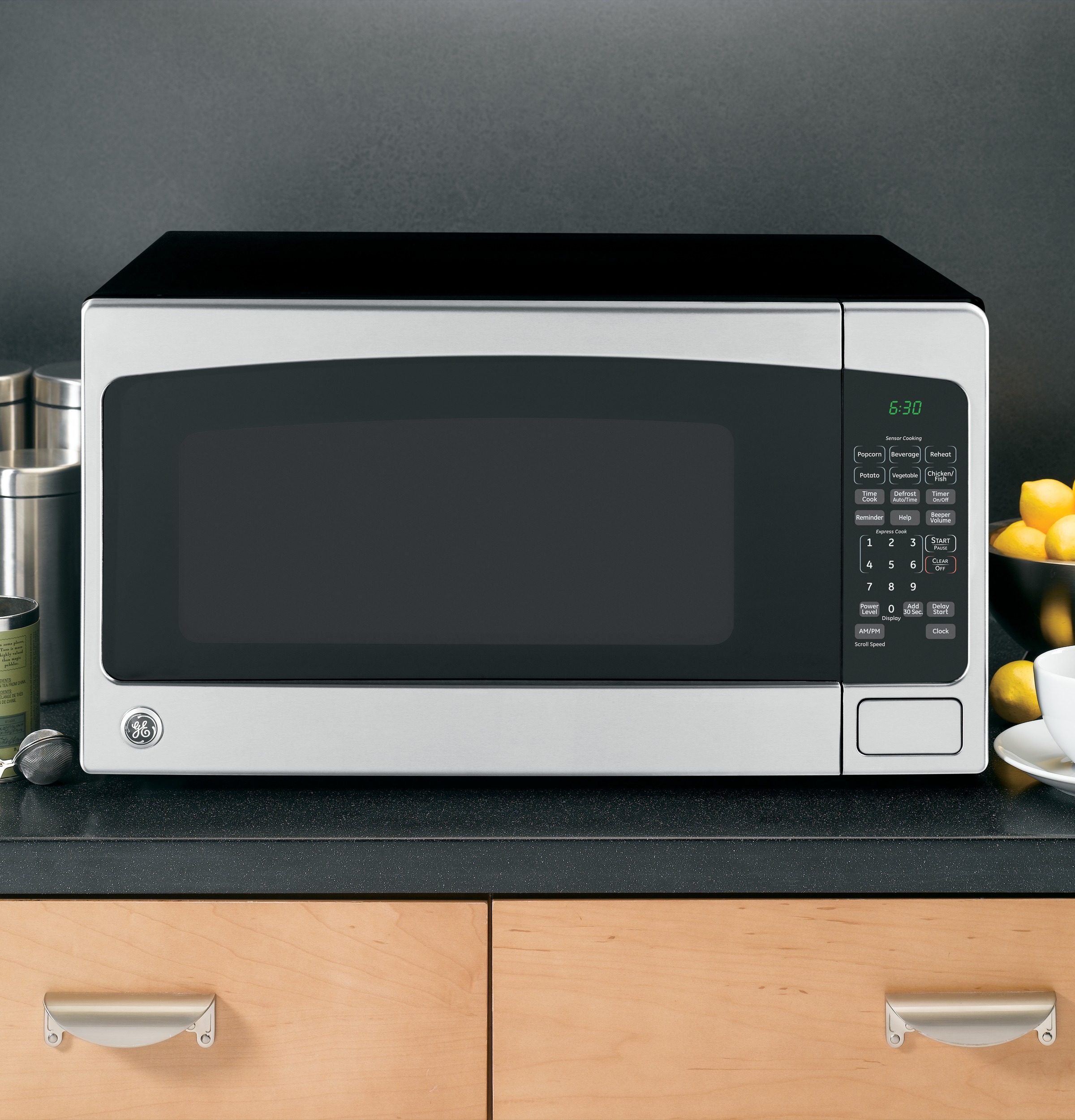 2.0 Cu. Ft. Capacity Countertop Microwave Oven JES2051SNSS