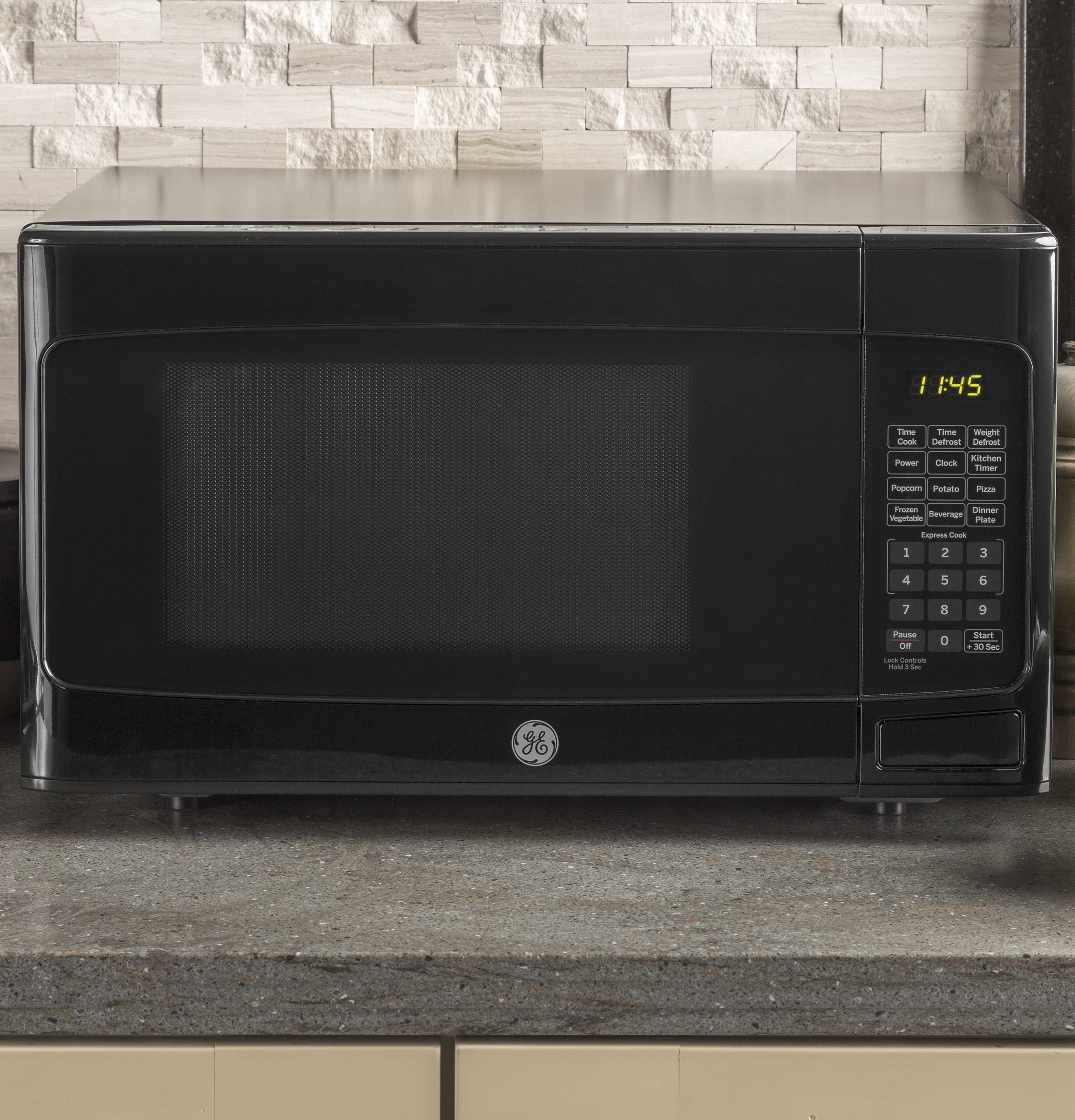 1.1 Cu. Ft. Capacity Countertop Microwave Oven JESP113DPBB