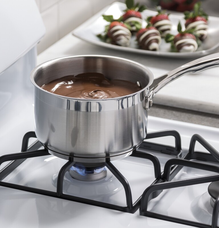 30" Free-Standing Gas Range JGB450DEKWW