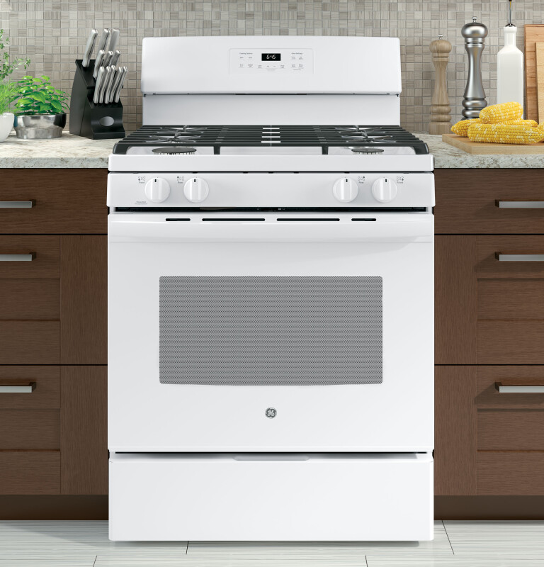 30" Free-Standing Gas Range JGB645DEKWW