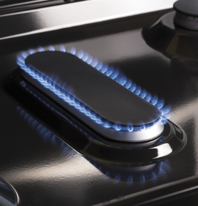 Adora series by 30" Free-Standing Gas Convection Range JGB720SEJSS