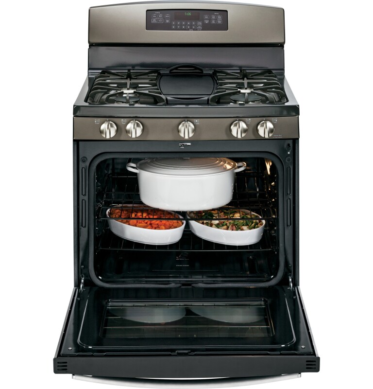 30" Free-Standing Gas Convection Range JGB750EEFES