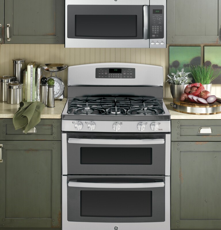 30" Free-Standing Gas Double Oven Range JGB850SEFSS