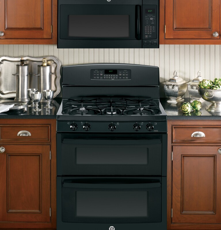 30" Free-Standing Gas Double Oven Range with Convection JGB870DEFBB