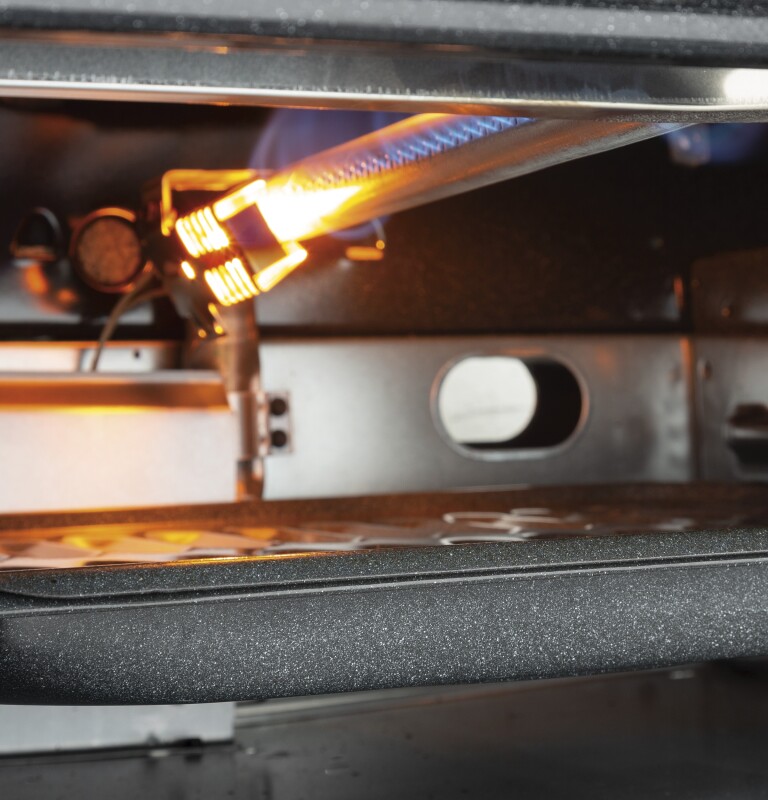 30" Free-Standing Front Control Gas Range JGBS10DEMWW