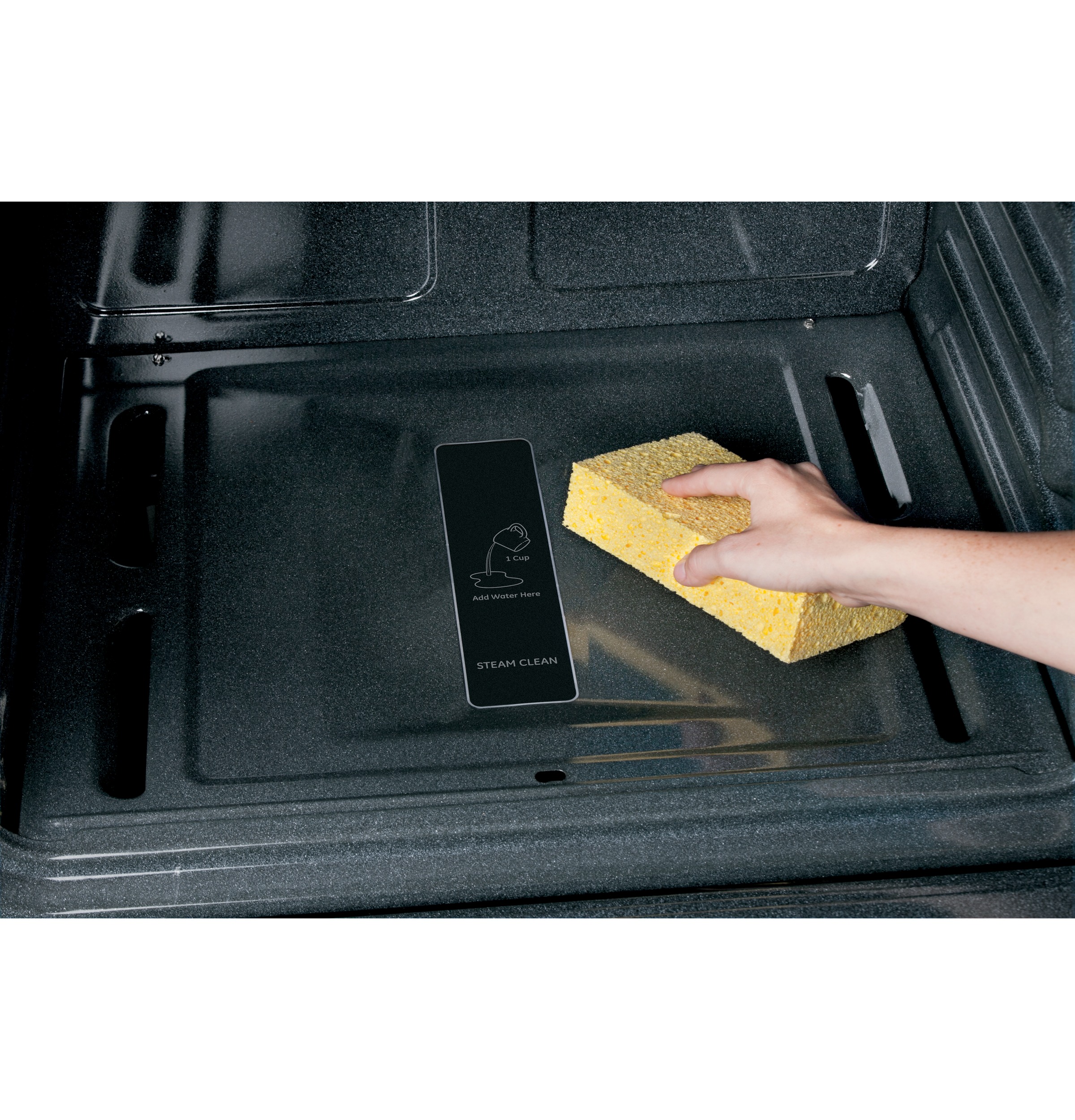 30" Free-Standing Gas Range with Steam Clean JGBS23SETSS