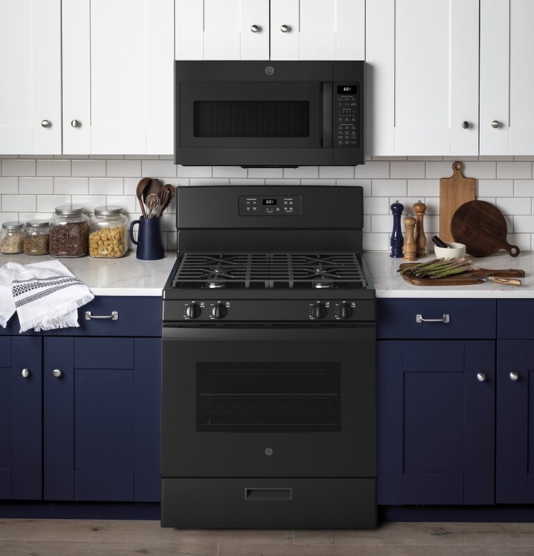 30" Free-Standing Gas Range JGBS61DPBB