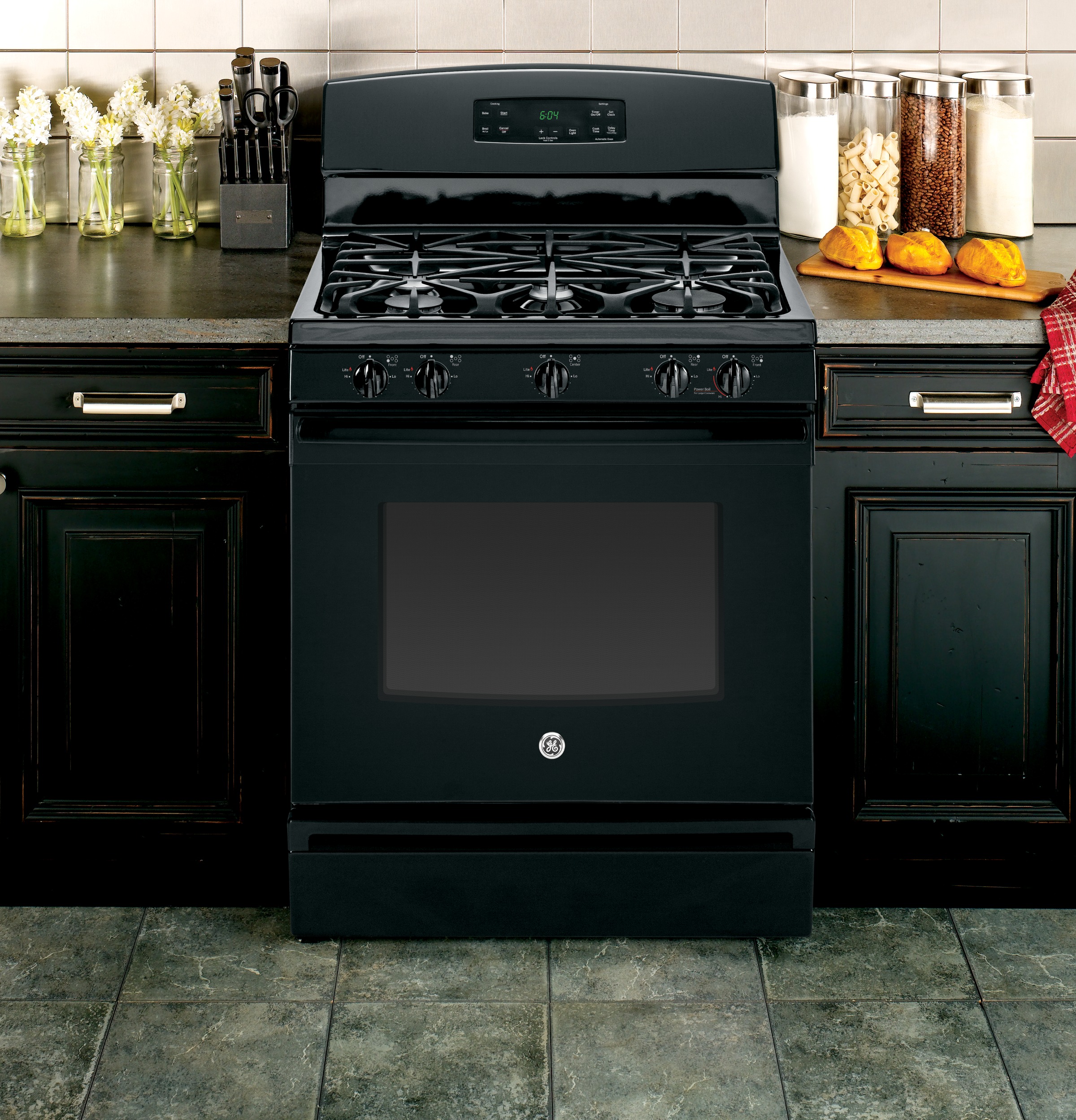 30" Free-Standing Gas Range JGBS64DEFBB