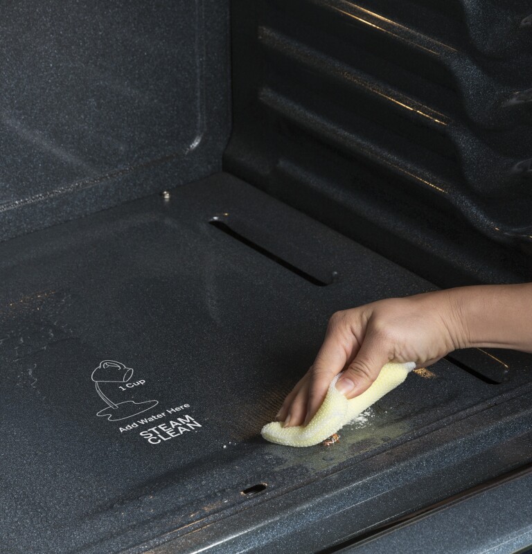 30" Free-Standing Gas Range JGBS66DEKWW