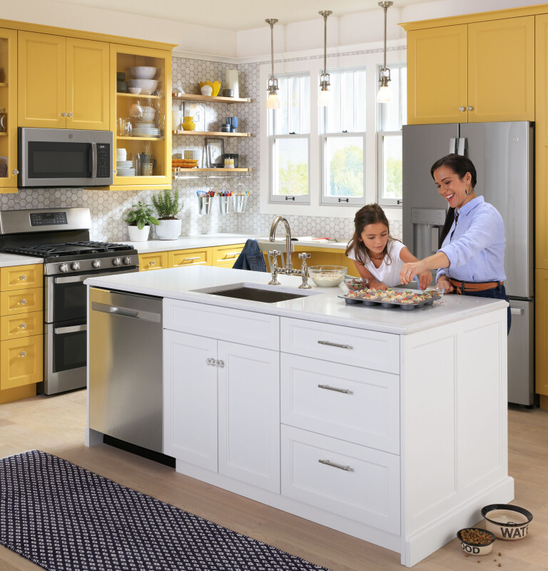 30" Free-Standing Gas Double Oven Convection Range JGBS86SPSS