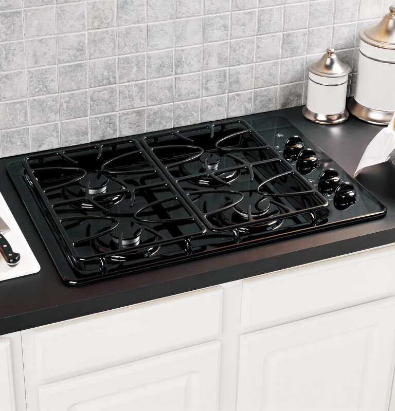 30" Built-In Gas Cooktop JGP330BEKBB