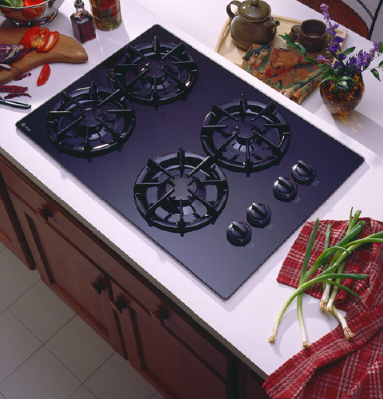 30" Built-In Gas Cooktop with Sealed Cooktop Burners and Right-Side Controls JGP336BEVBB
