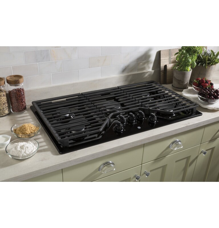 36" Built-In Gas Cooktop with 5 Burners and Dishwasher Safe Grates JGP5036DLBB