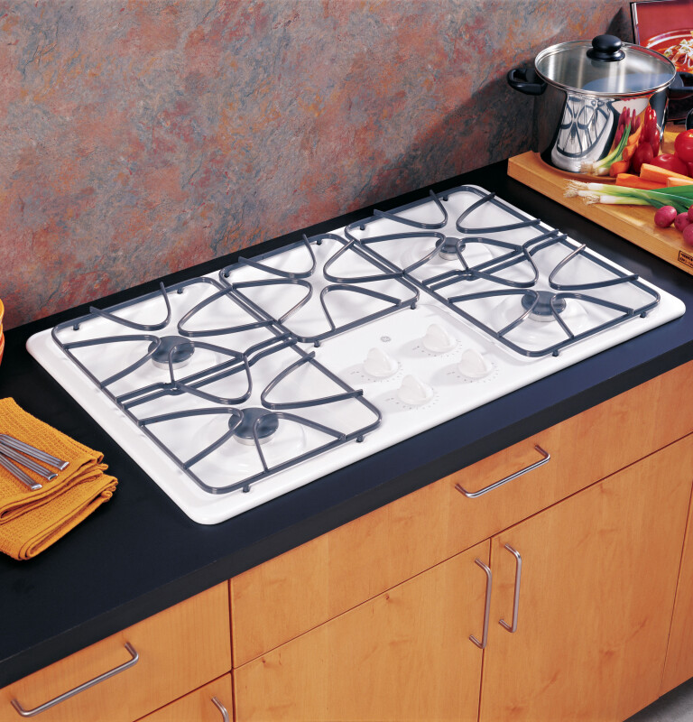 36" Built-In Gas Cooktop JGP628WEKWW