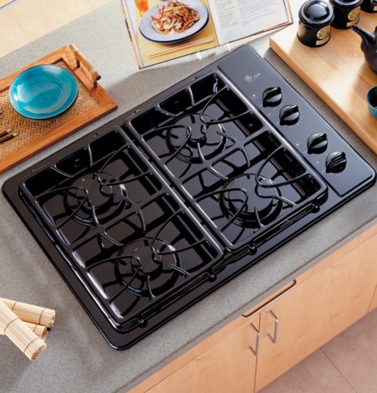 30" Built-In Gas Cooktop JGP933BECBB