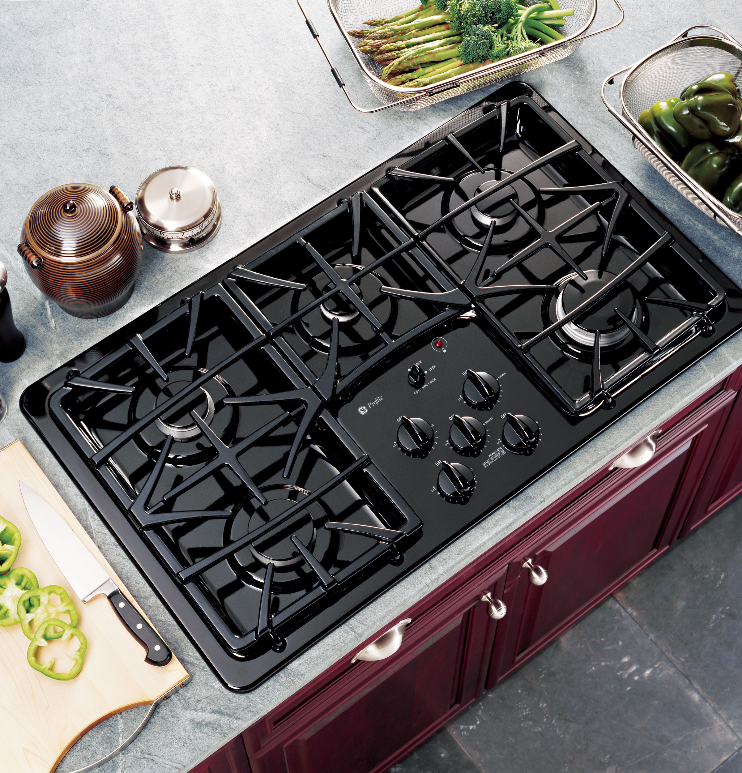 36" Built-In Gas Cooktop JGP975BEKBB