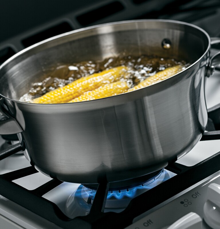 30" Slide-In Front Control Gas Range JGS650DEFWW