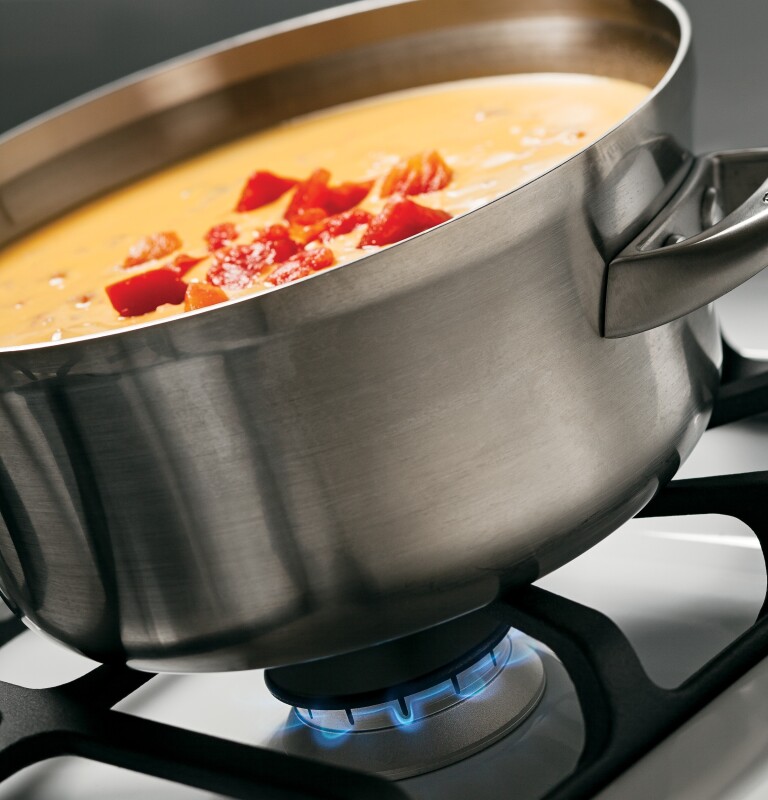 30" Slide-In Front Control Gas Range JGS650DEFWW