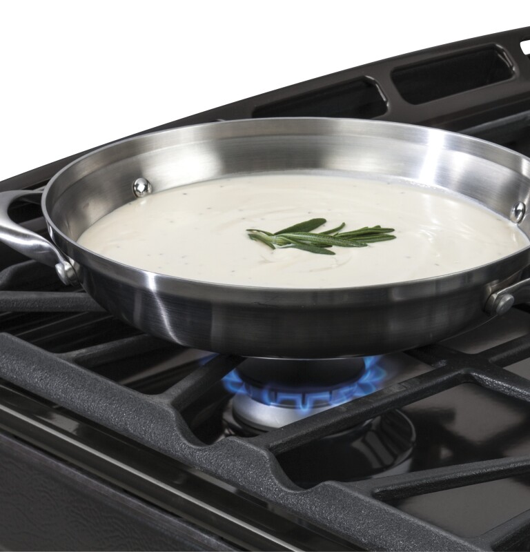 30" Slide-In Front Control Gas Range JGS750EEFES