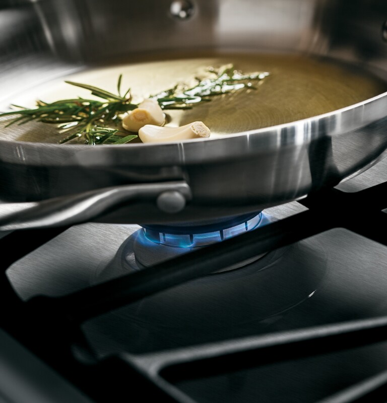 30" Slide-In Front Control Gas Range JGS750SEFSS