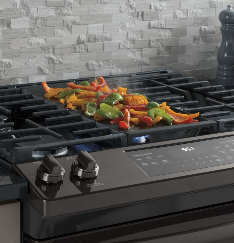 30" Slide-In Front-Control Convection Gas Range JGS760EELES