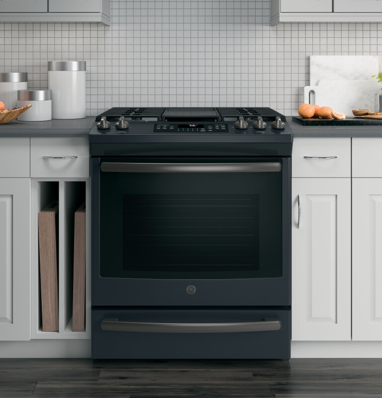 30" Slide-In Front-Control Convection Gas Range JGS760FELDS