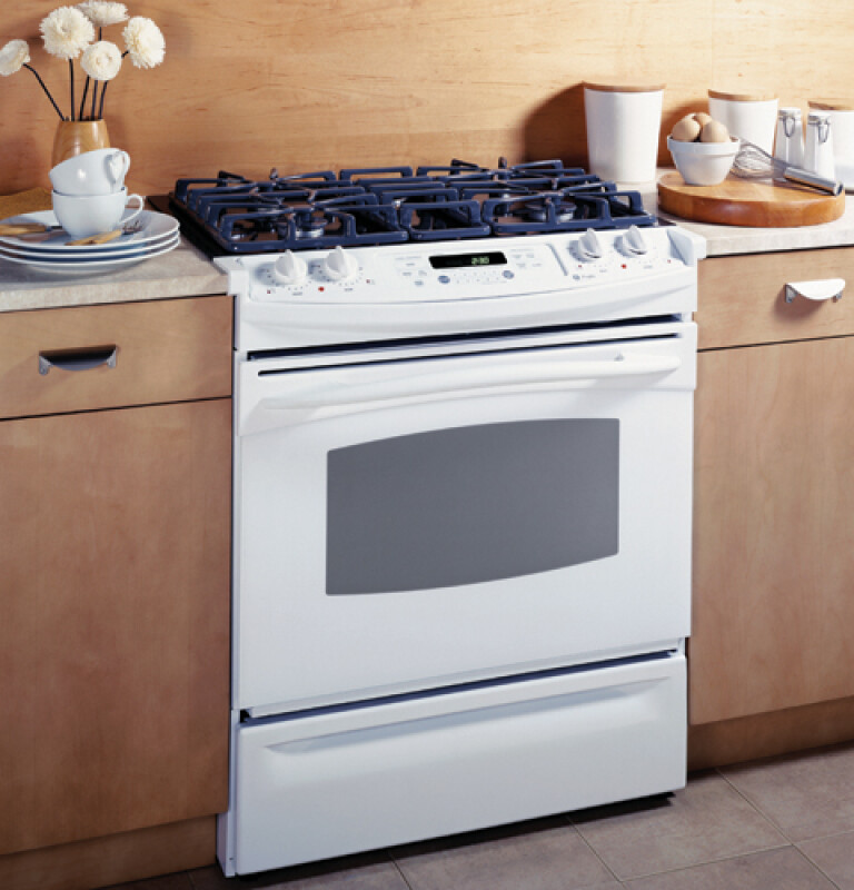 30" Slide-In Gas Range JGSP48WHWW